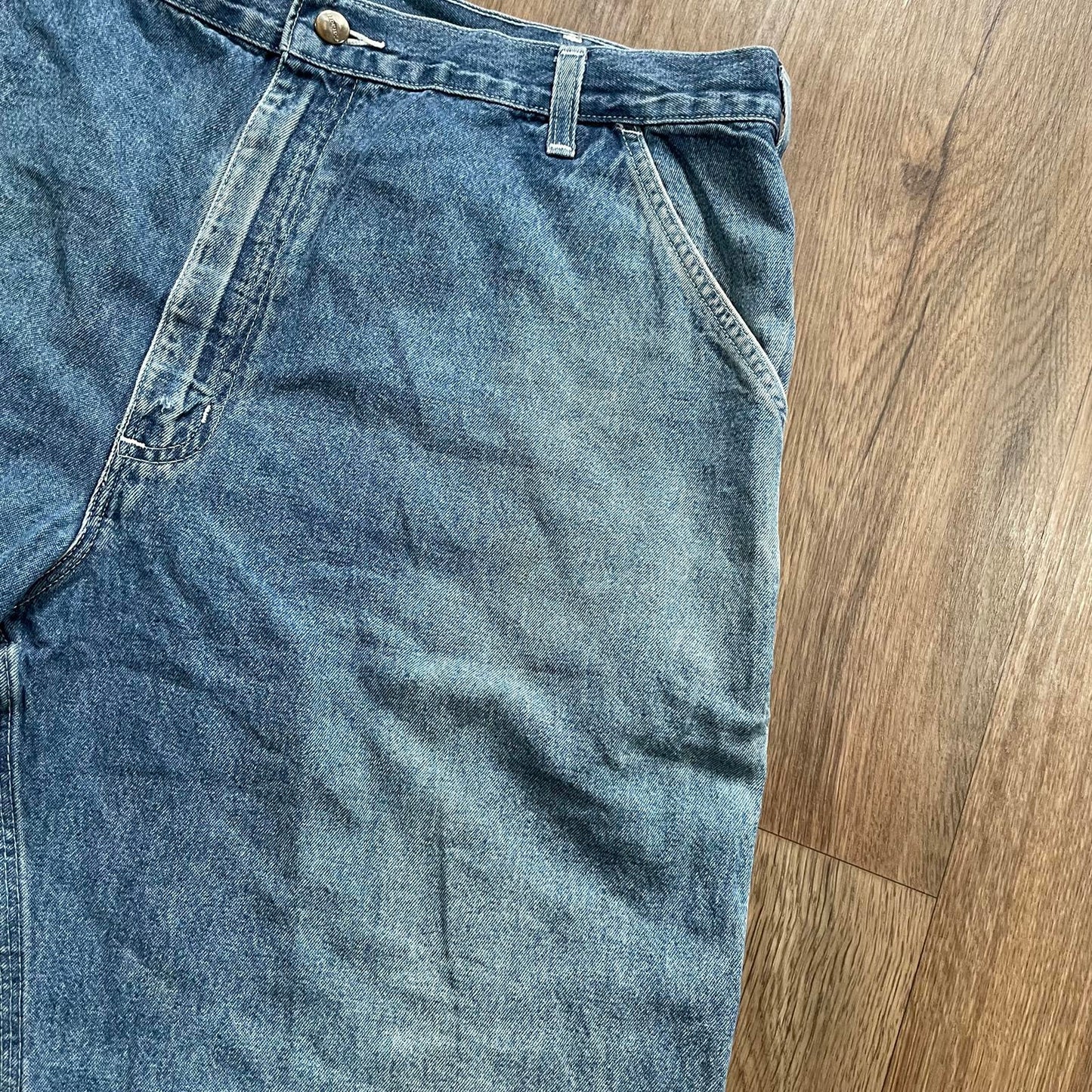 Carhartt Denim Carpenter Shorts – W38