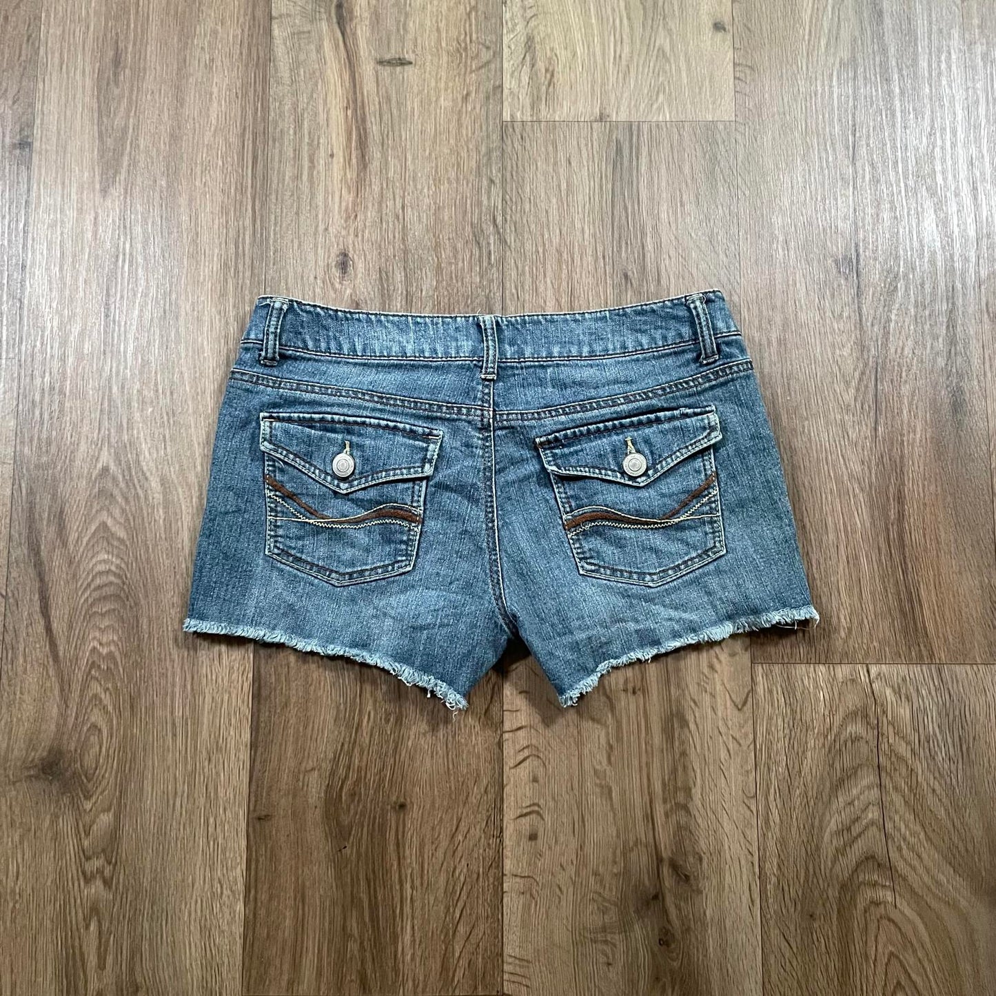 So Y2K Mini Denim Low Waisted Embroidered Shorts