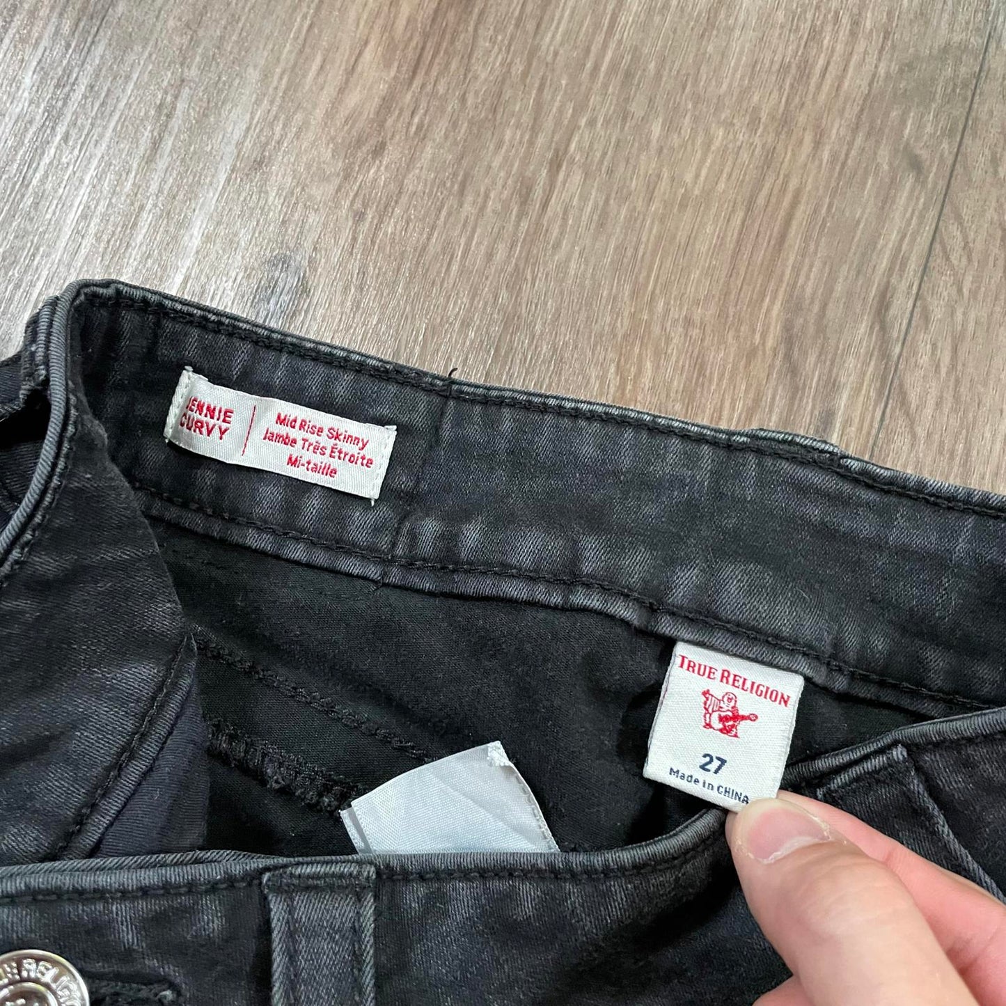 True Religion Mid Rise Skinny Jeans W26 L28