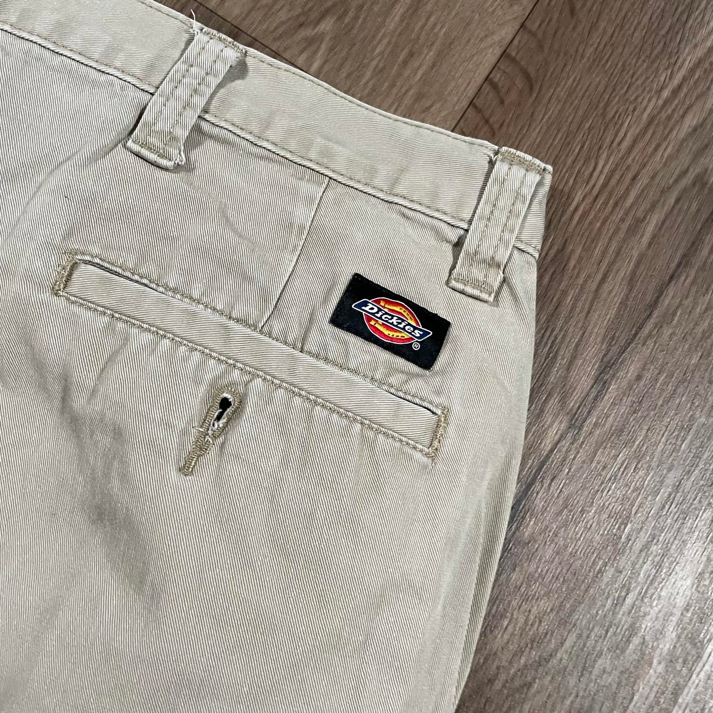 Dickies Beige Cargo Shorts