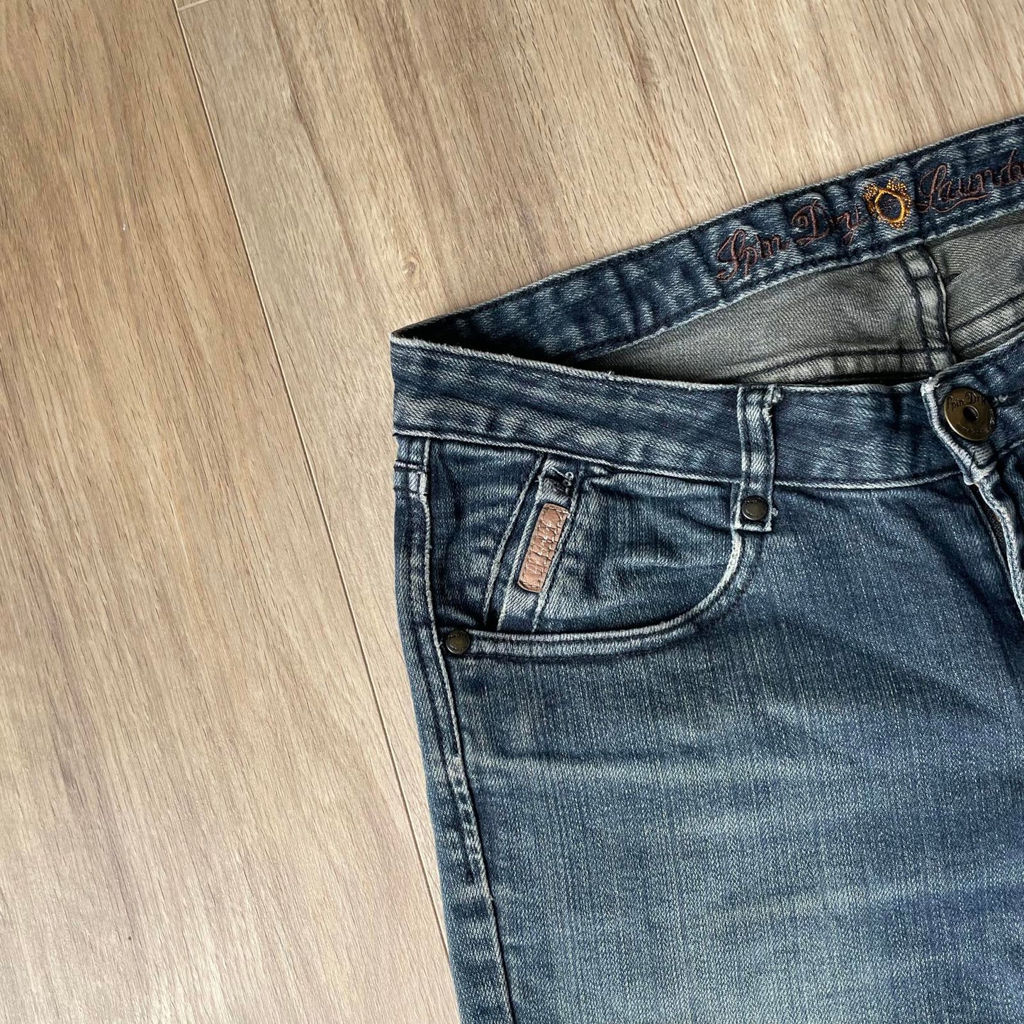 Spin Dry Grey Embroidered Y2K Jeans W29 L33