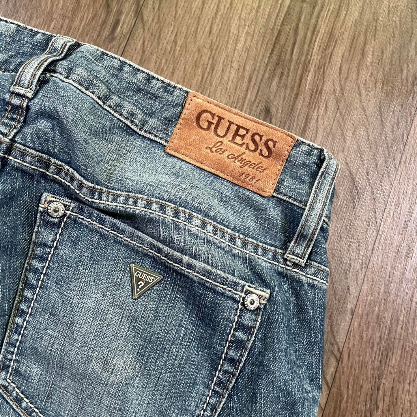 Guess Straight Leg Jeans