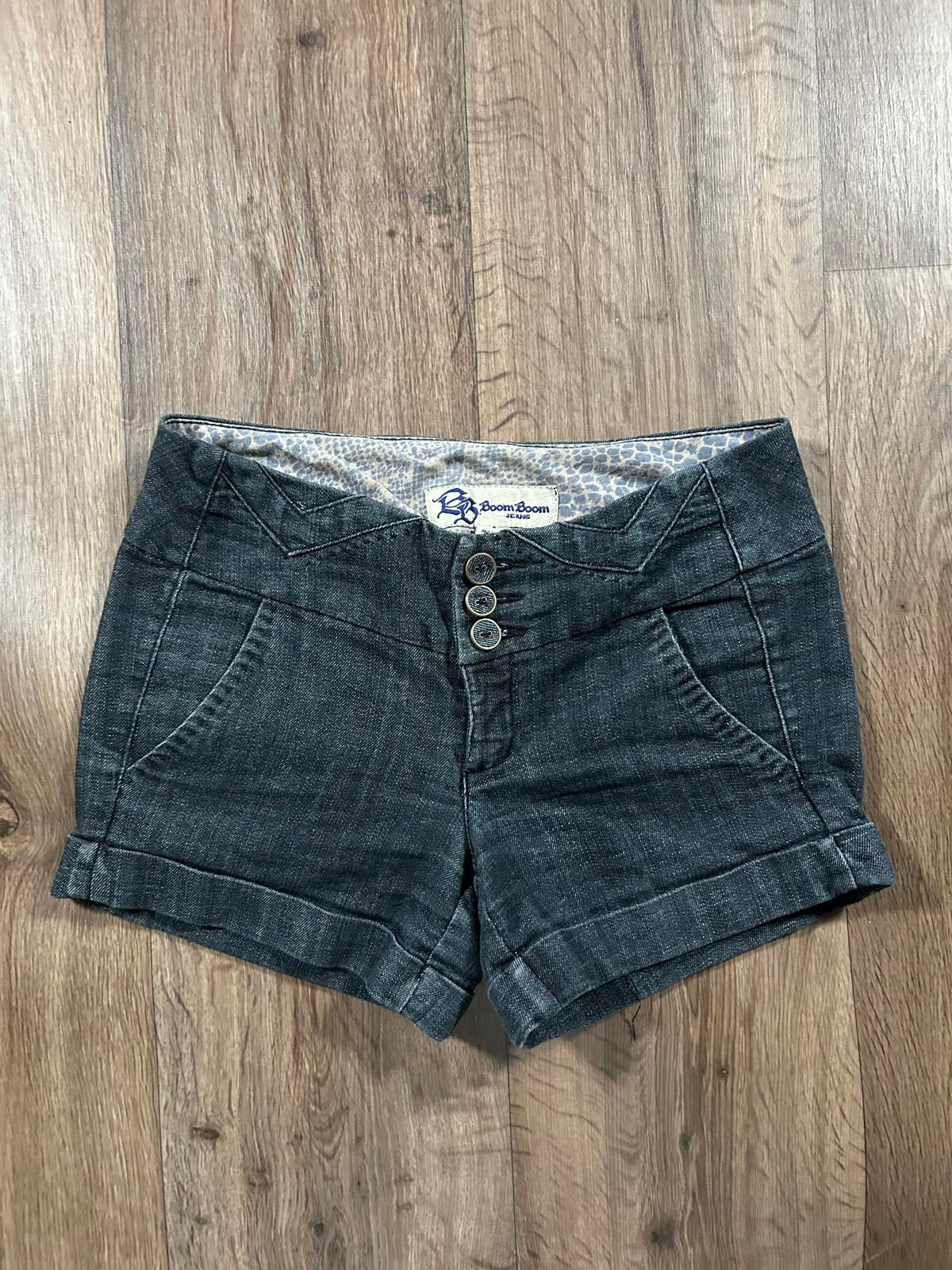 High Waisted 3-Button Black Mini Shorts W28