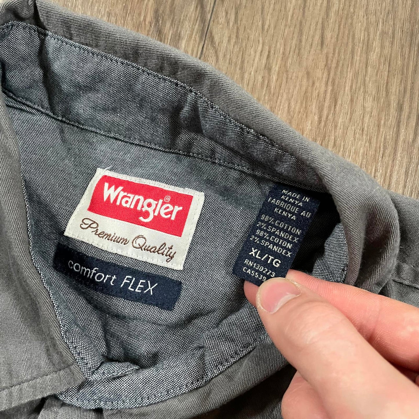 Wrangler Grey Button-Up Short Sleeve Shirt