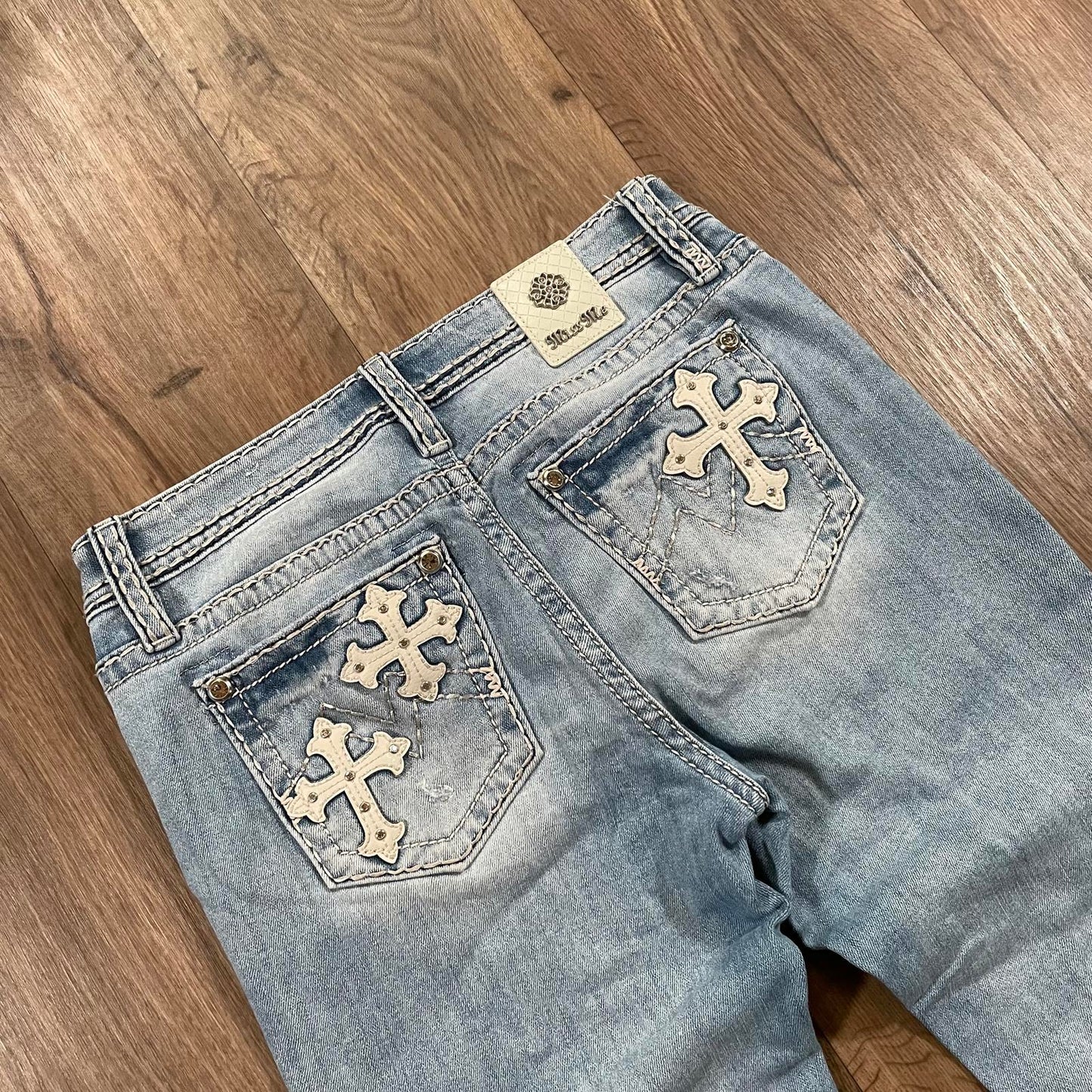 Miss Me LA Mid Rise Straight Leg Jeans