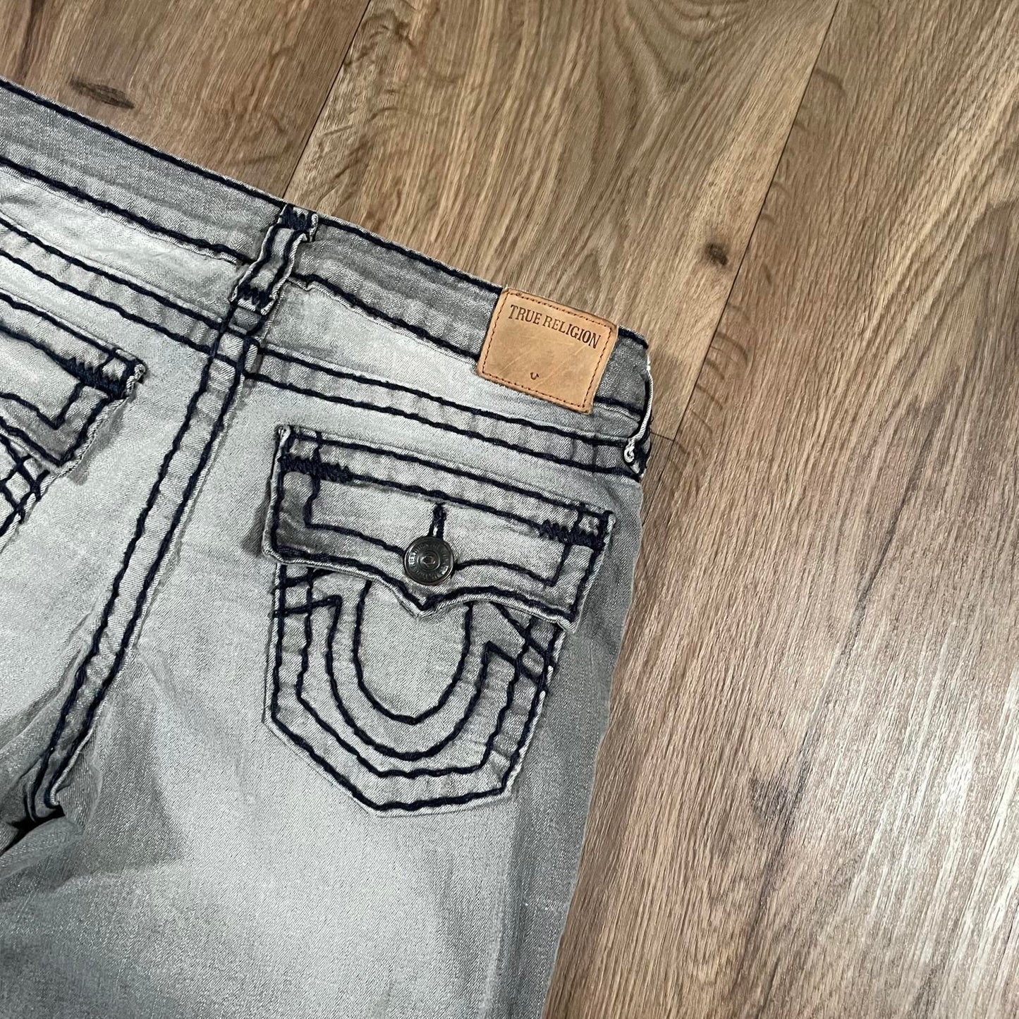 Black True Religion Straight Jeans Pink Stitching W28 L29