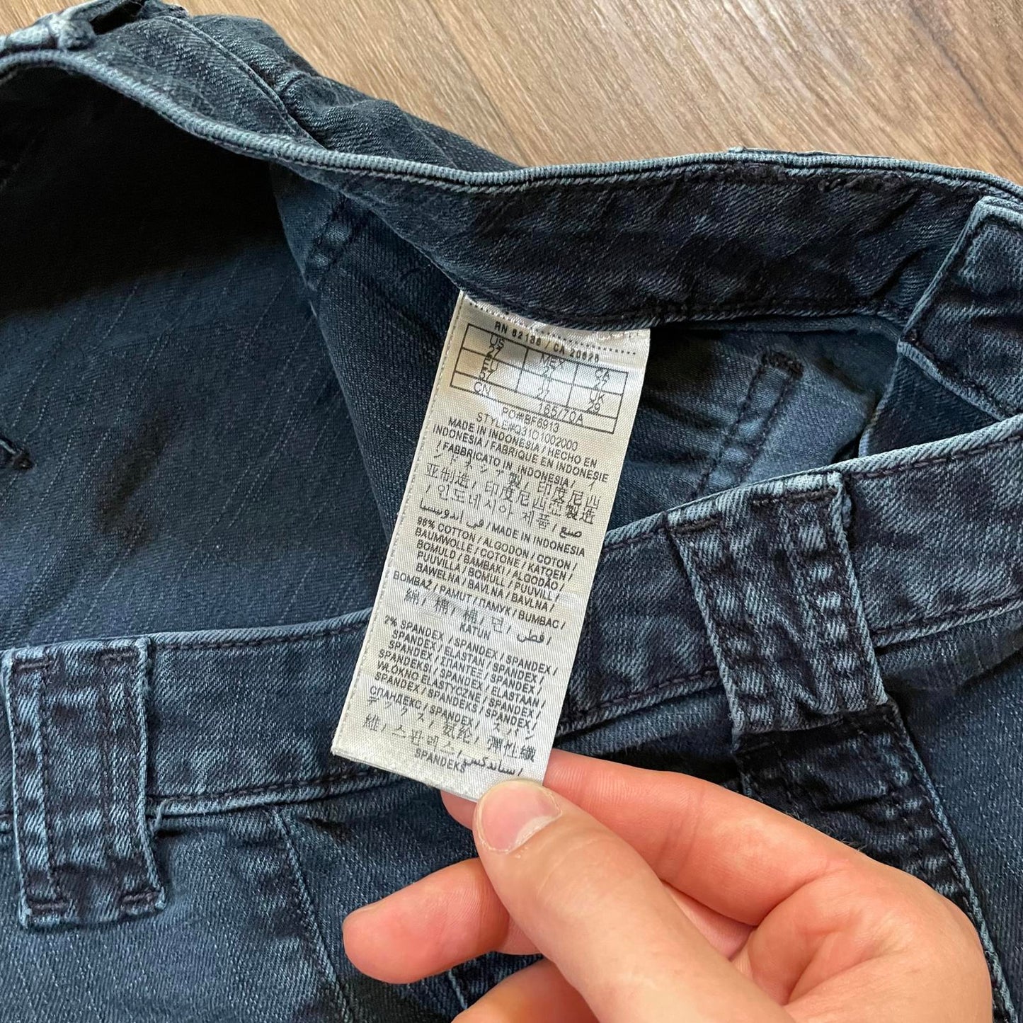 Guess Dark Wash High Waisted Shorts W30 Y2K