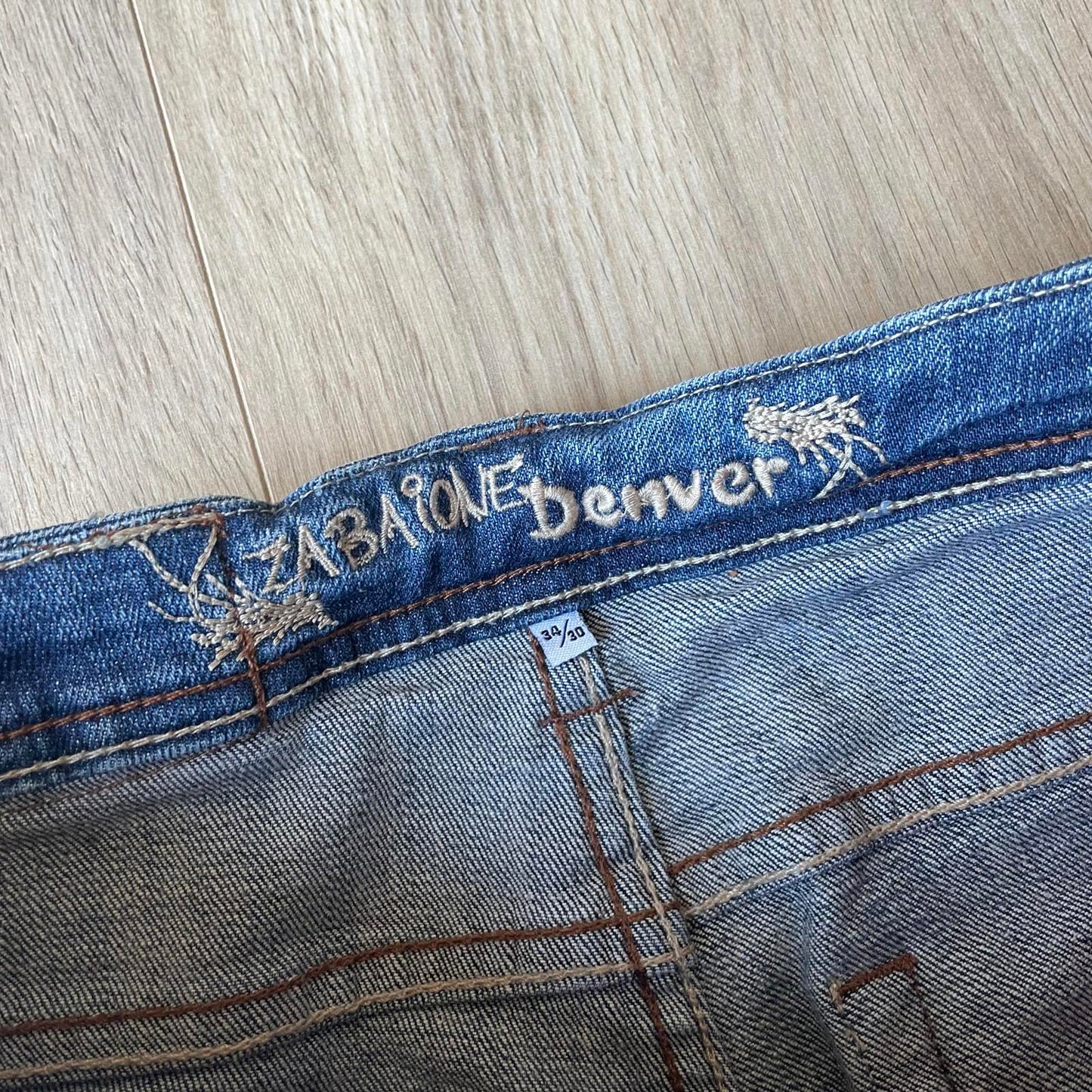 Zabione Denver Embroidered Y2K Style Straight Jeans W27 L30