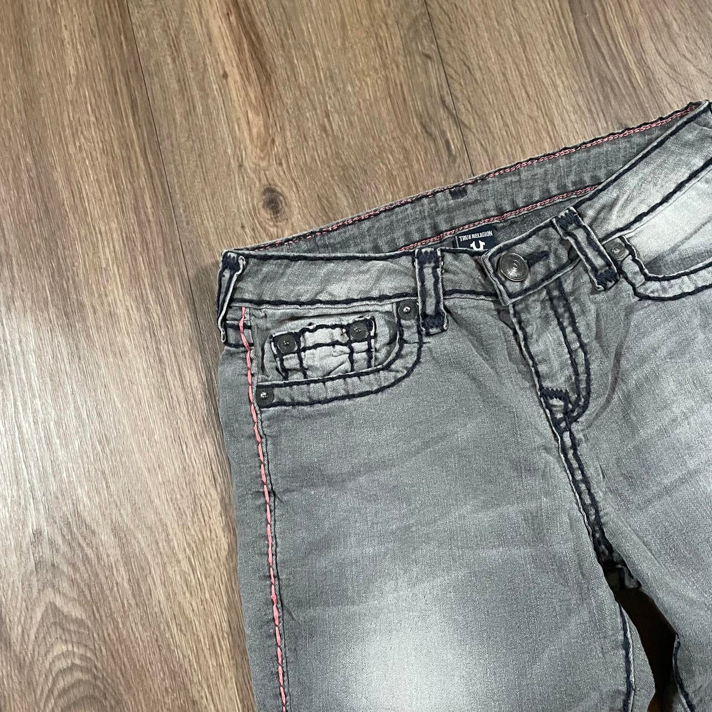Black True Religion Straight Jeans Pink Stitching W28 L29