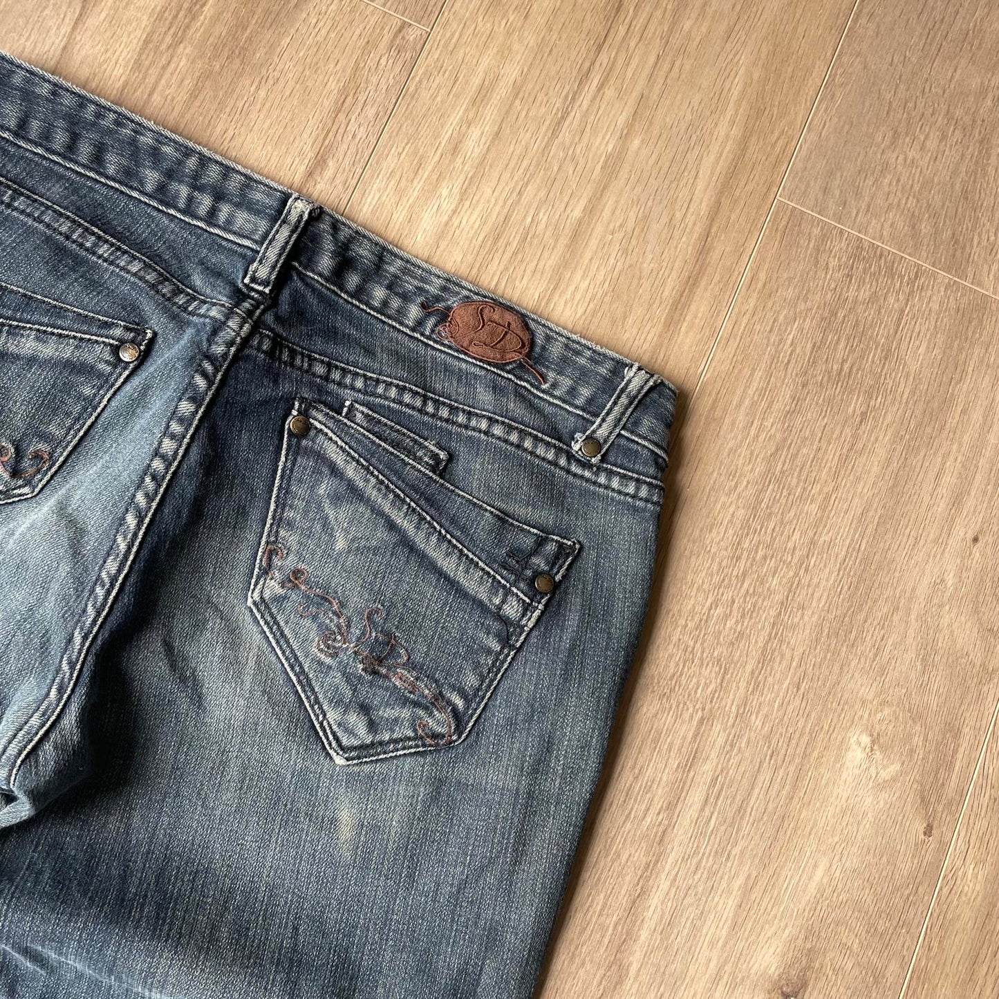 Spin Dry Grey Embroidered Y2K Jeans W29 L33