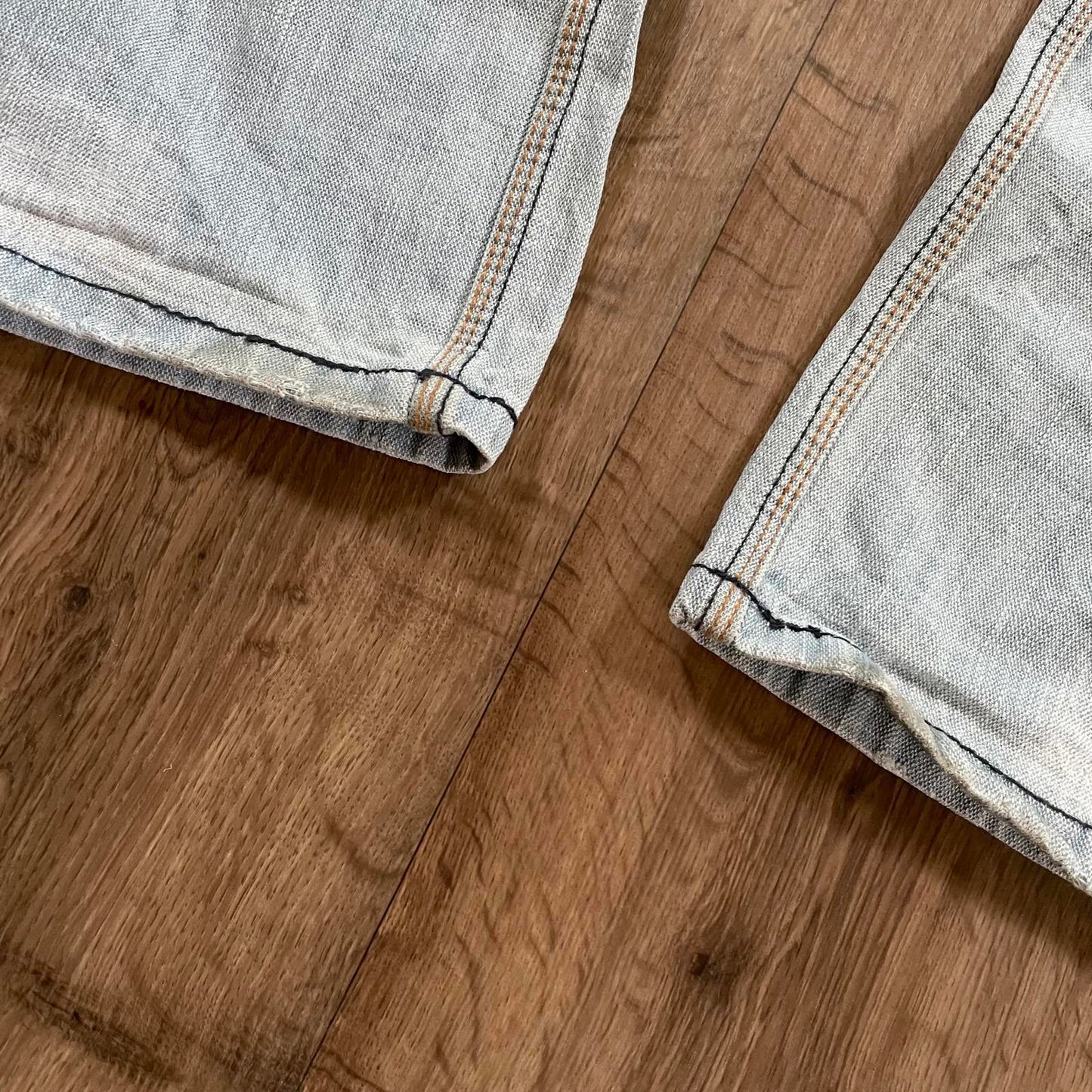 Jordan Carig Light Wash Embroidered Jeans