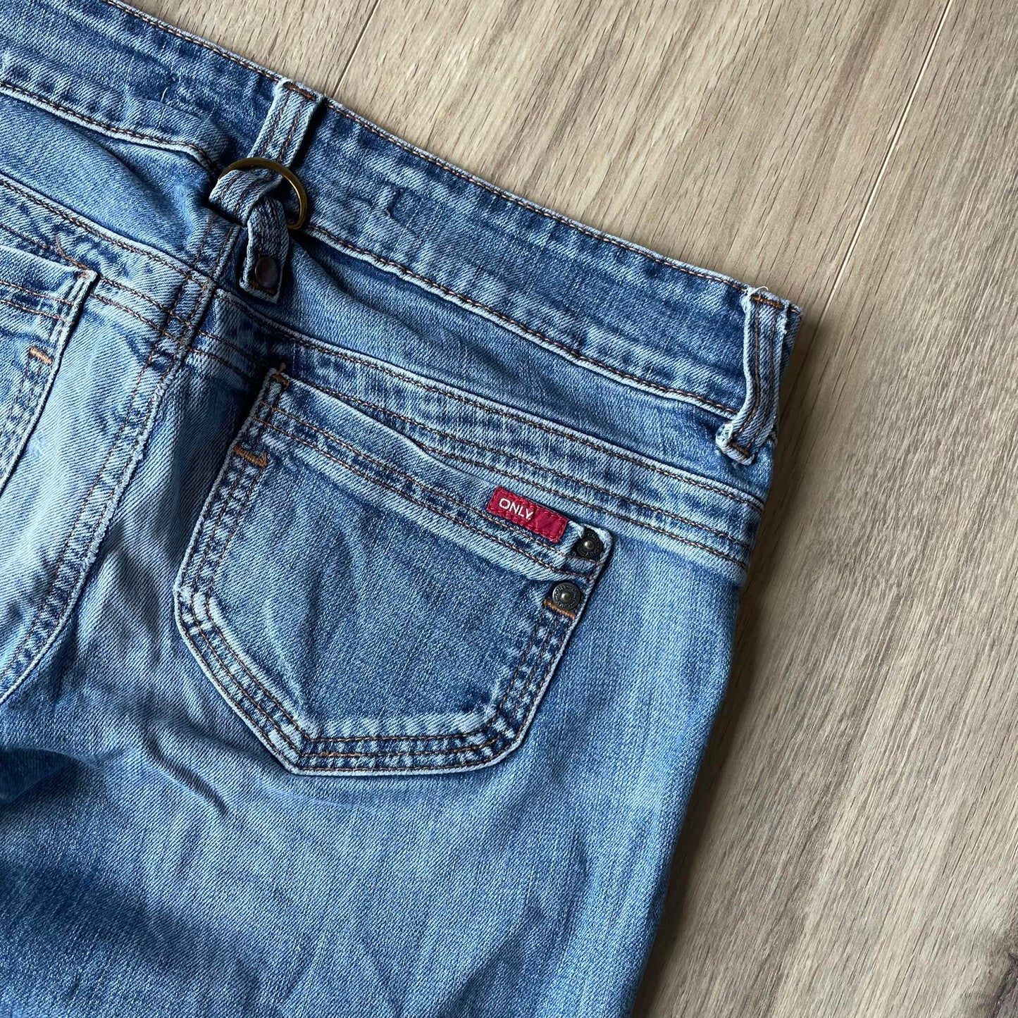 Only Low Waisted Y2K Style Boot Cut Jeans