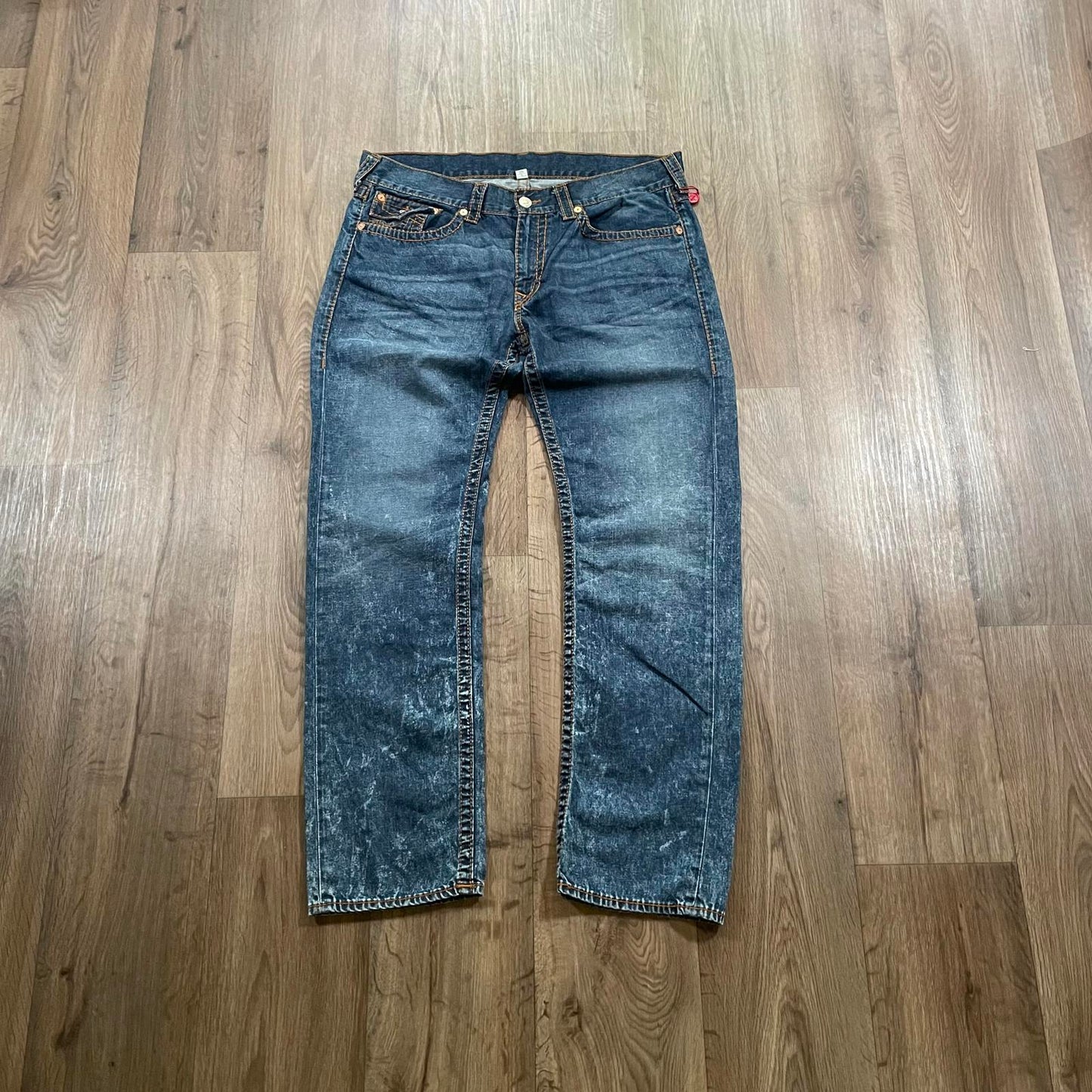 True Religion Straight Leg Jeans Brown Stitching W40 L33