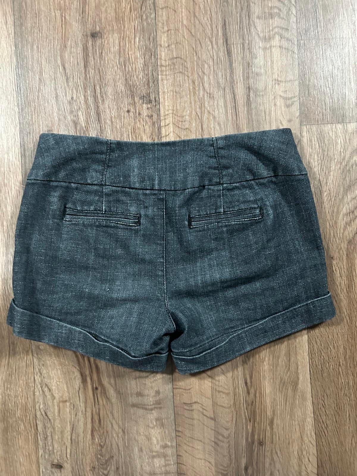 High Waisted 3-Button Black Mini Shorts W28