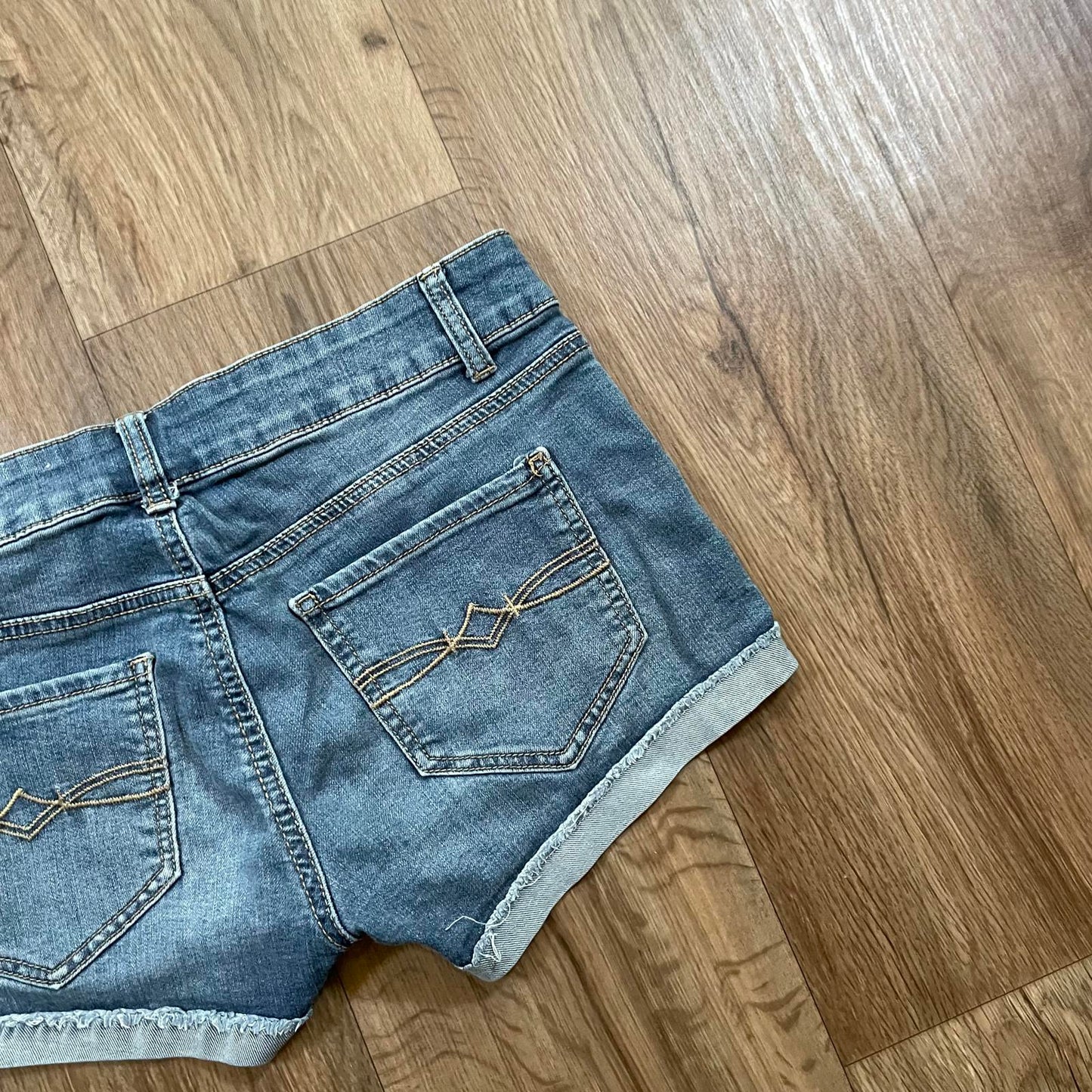Mudd Low Waisted Embroidered Shorts