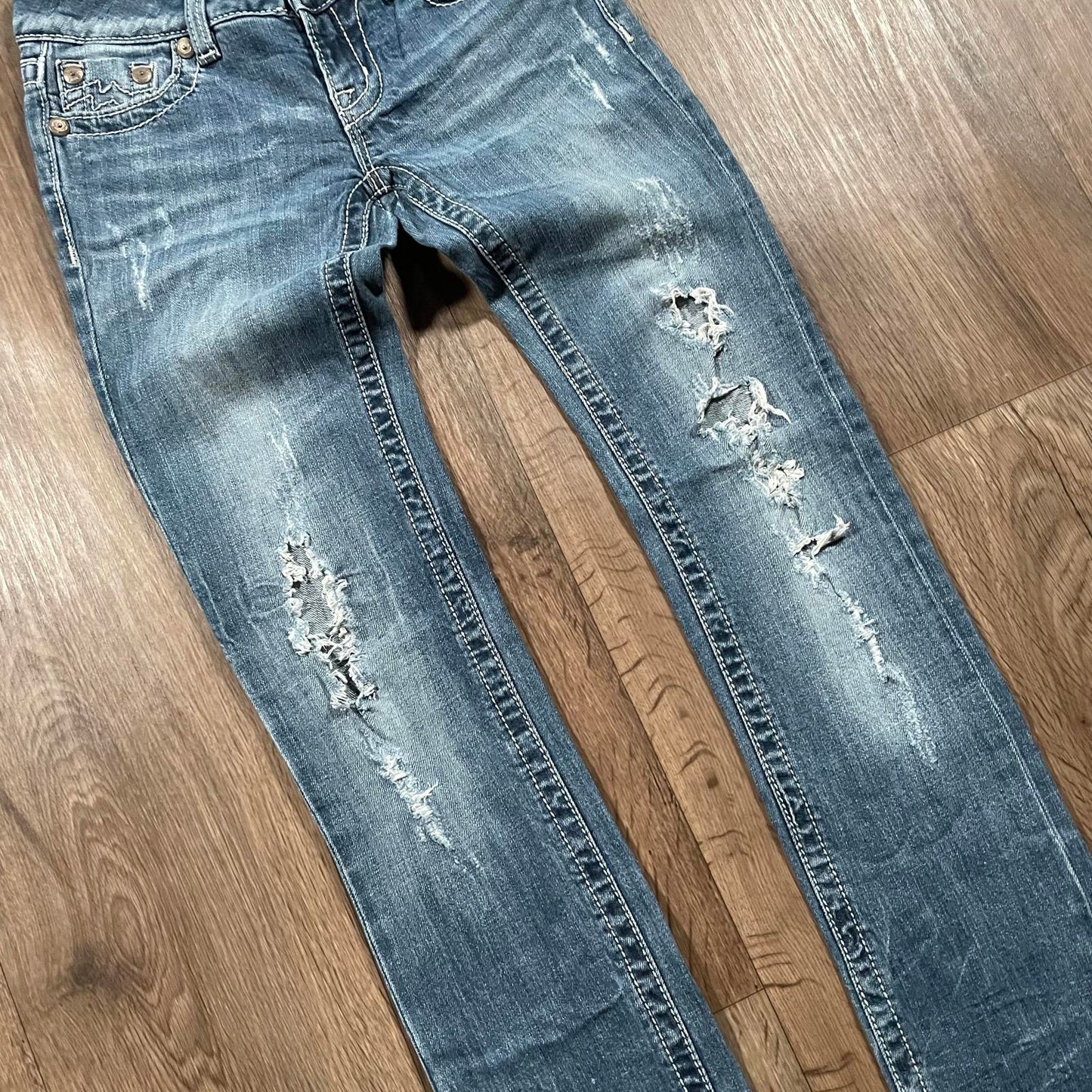 Miss Me Embroidered Straight Jeans