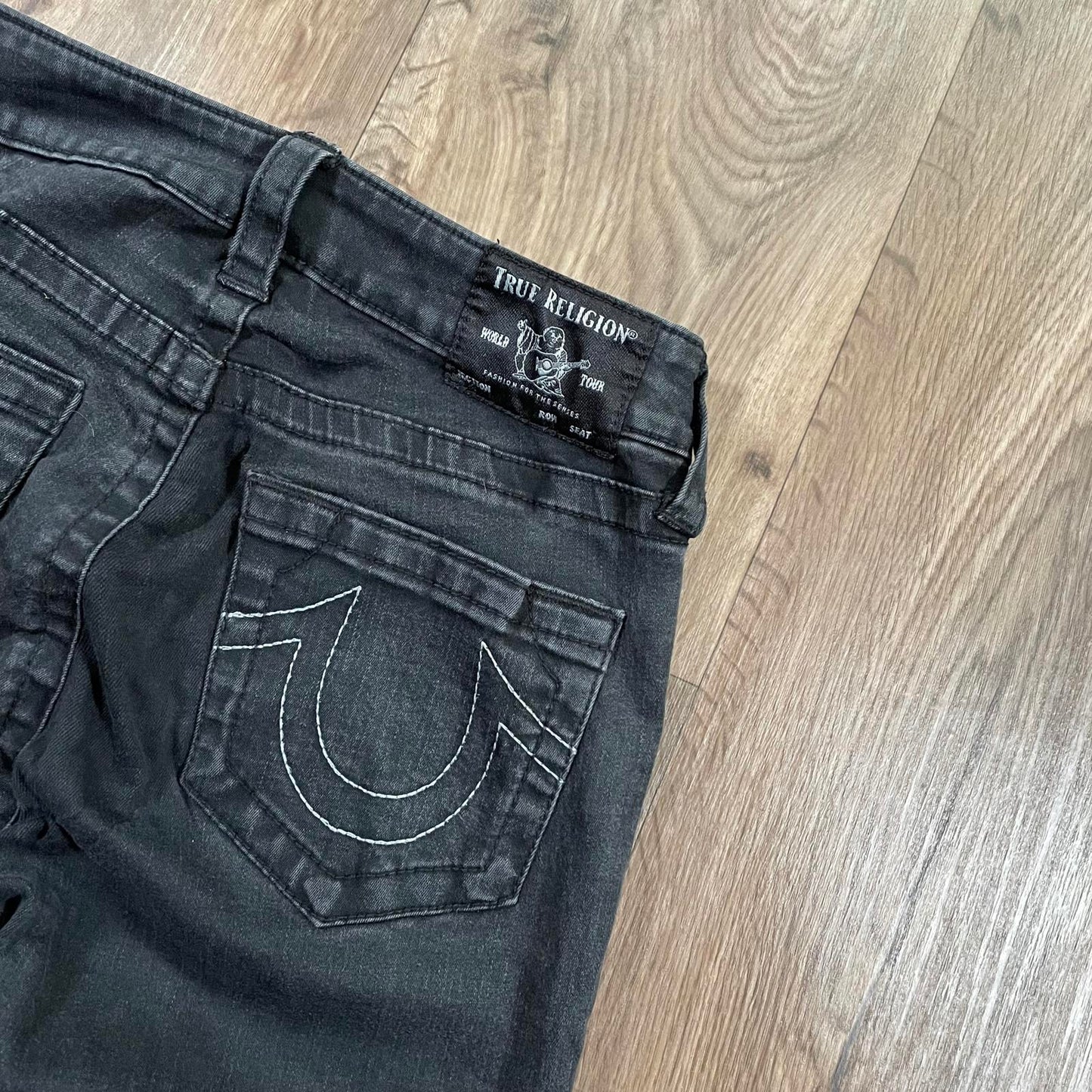 True Religion Mid Rise Skinny Jeans W26 L28