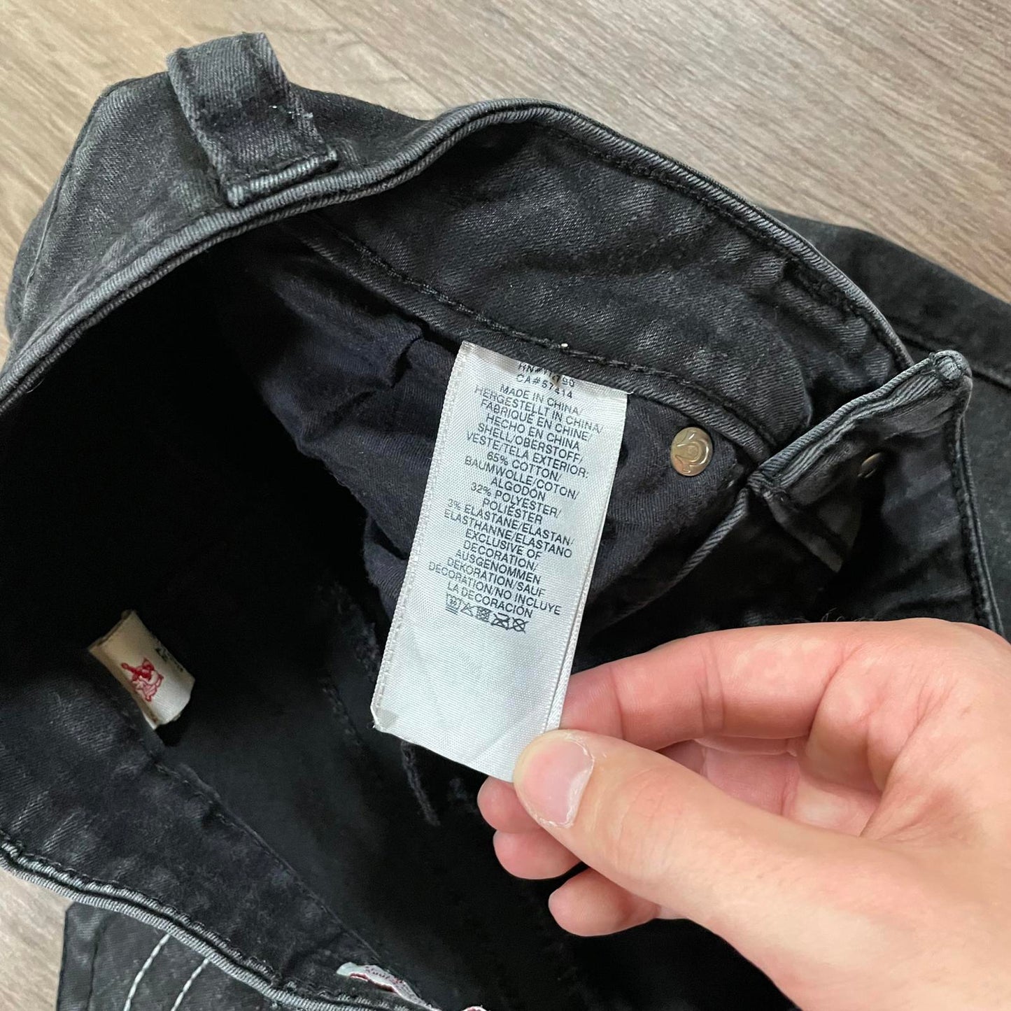 True Religion Mid Rise Skinny Jeans W26 L28