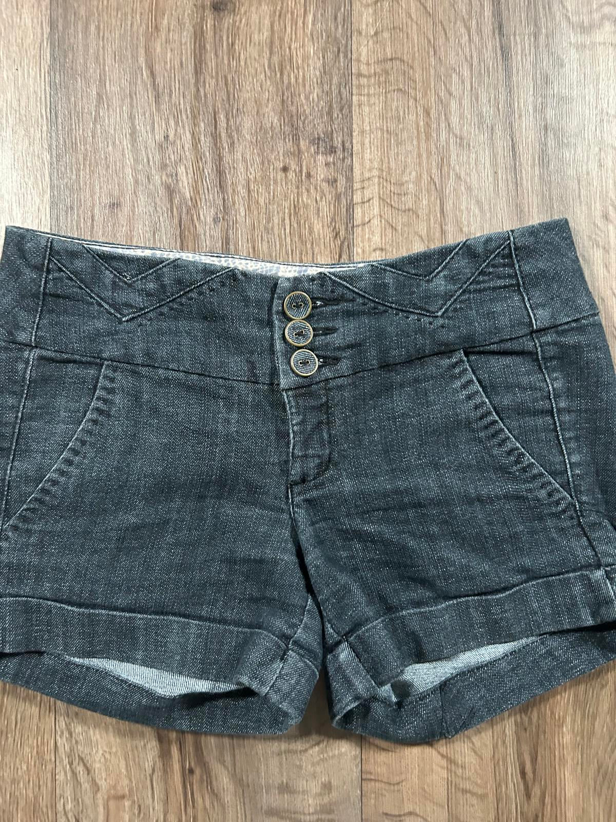 High Waisted 3-Button Black Mini Shorts W28
