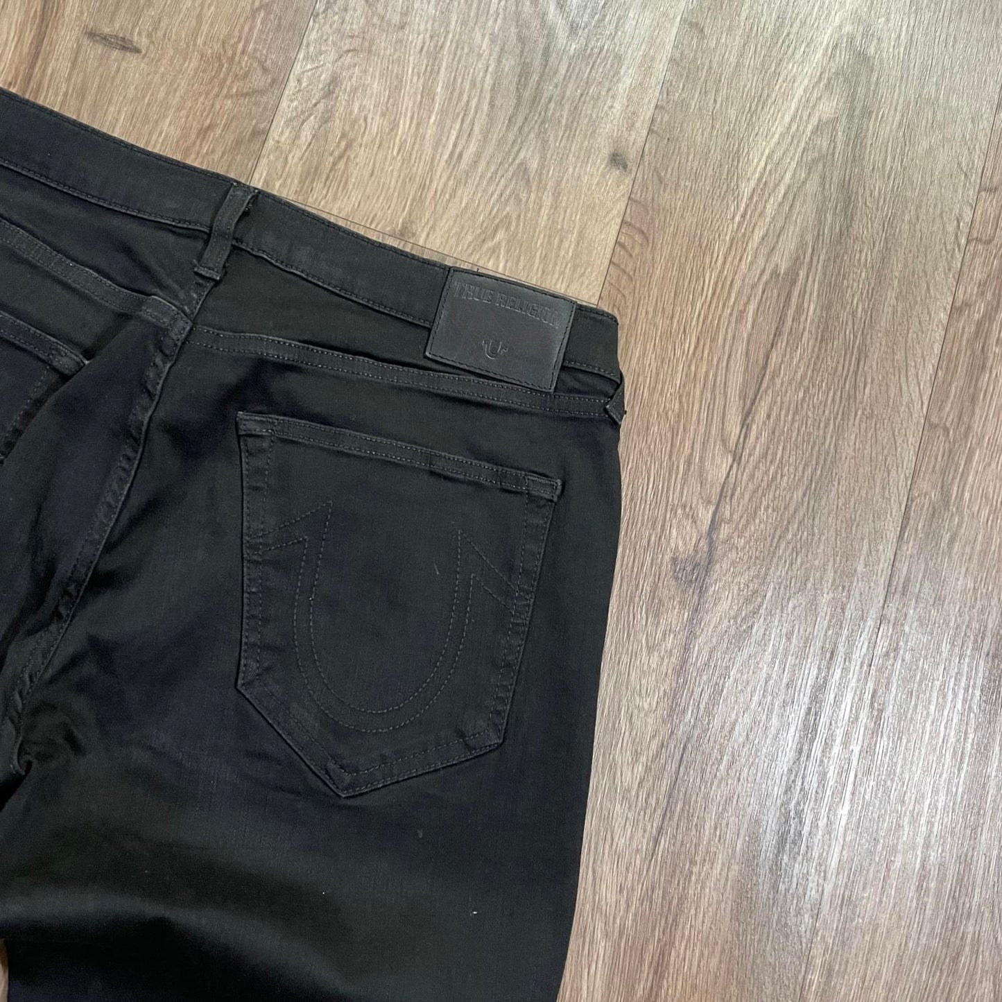 True Religion Black Slim Jeans W35 L32