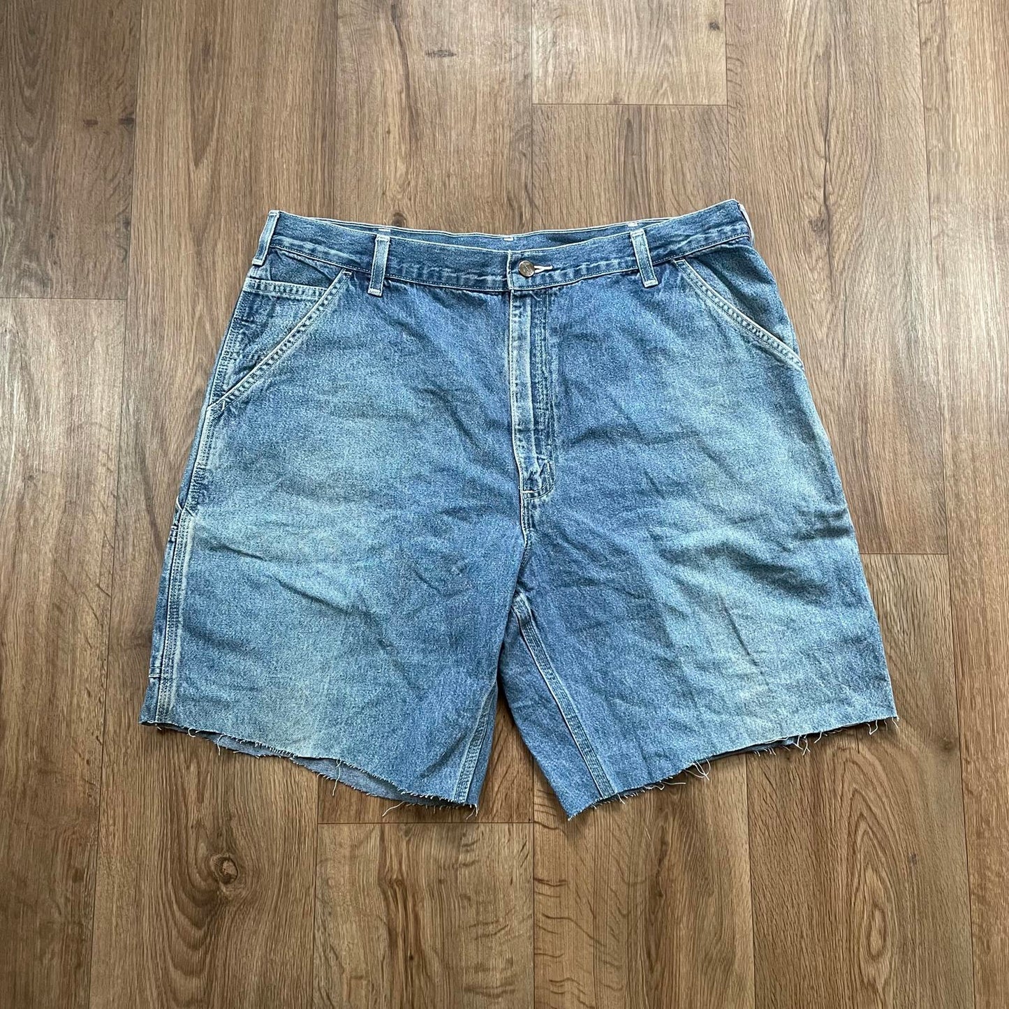 Carhartt Denim Carpenter Shorts – W38