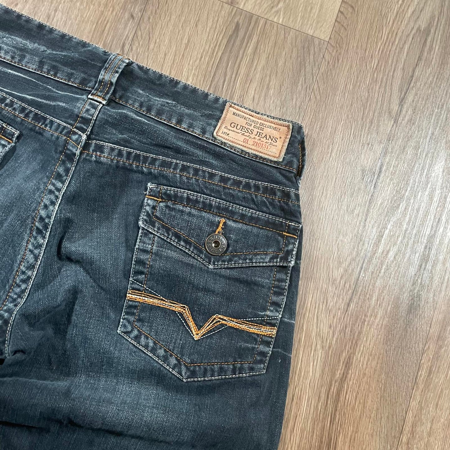 Guess Embroidered Dark Boot Cut Jeans W32 L34