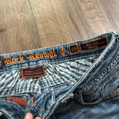 Rock Revival Mid Rise Shorts
