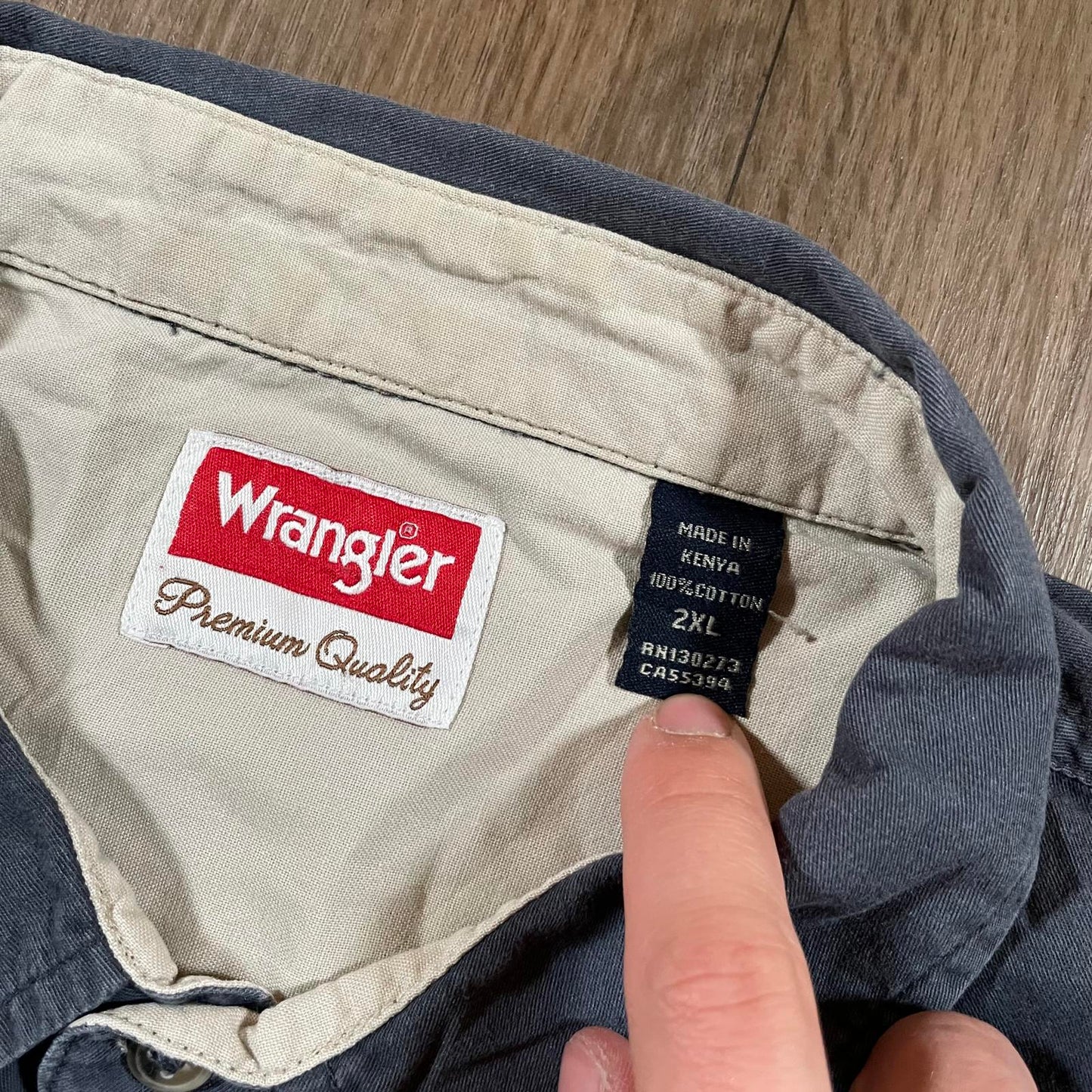 Wrangler Navy/ Grey Button-Up Short Sleeve Shirt XXL