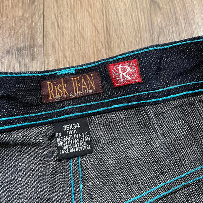 Risk Jean Blue Embroidered Black Jean