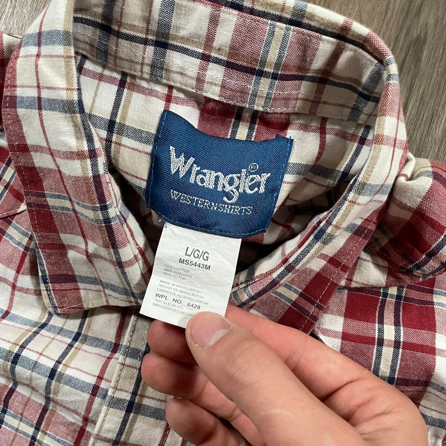 Wrangler Red Button-Up Short Sleeve Shirt Large