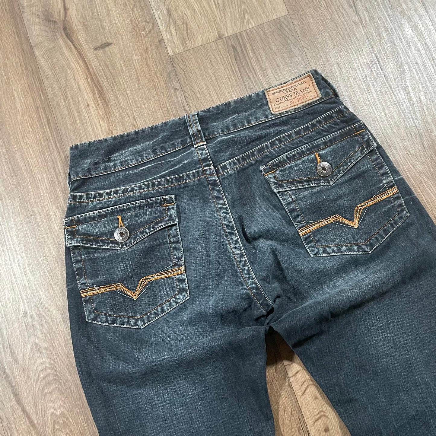Guess Embroidered Dark Boot Cut Jeans W32 L34