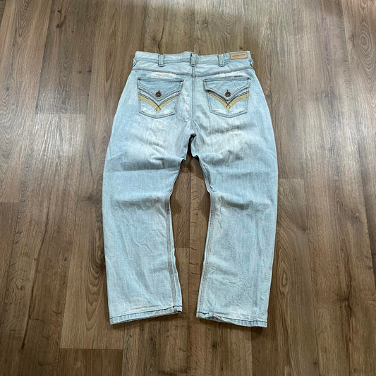 Jordan Carig Light Wash Embroidered Jeans