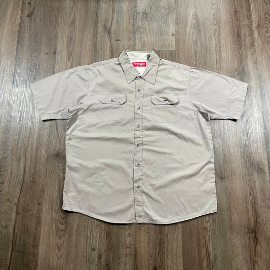 Wrangler Cream Button Up Short Sleeve Shirt