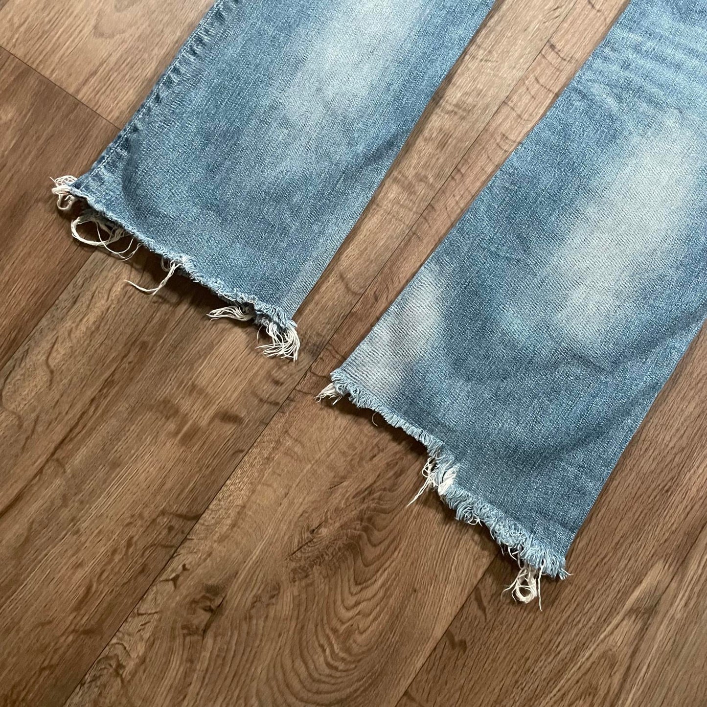 Rock Revival Distressed Embroidered Boot Cut Jeans W31 L31
