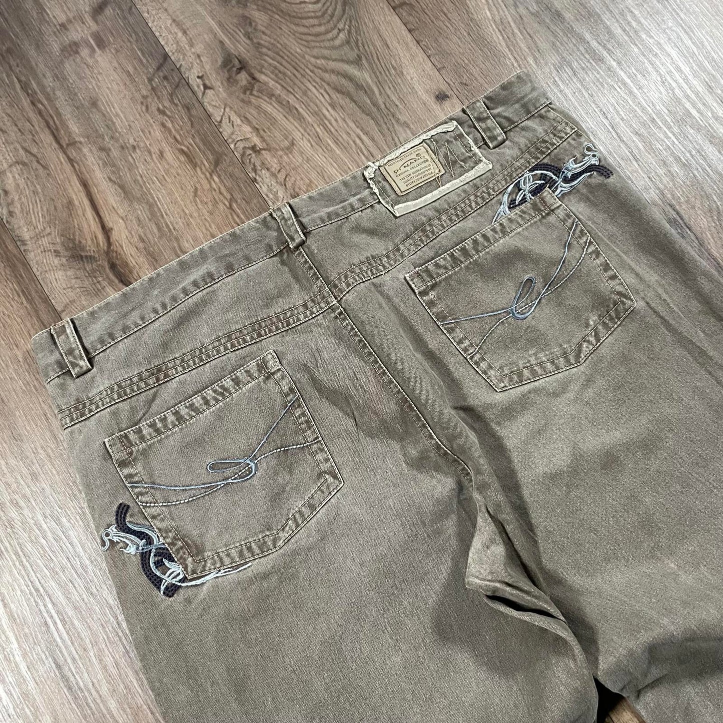 Dinano Brown Embroidered Baggy Jeans