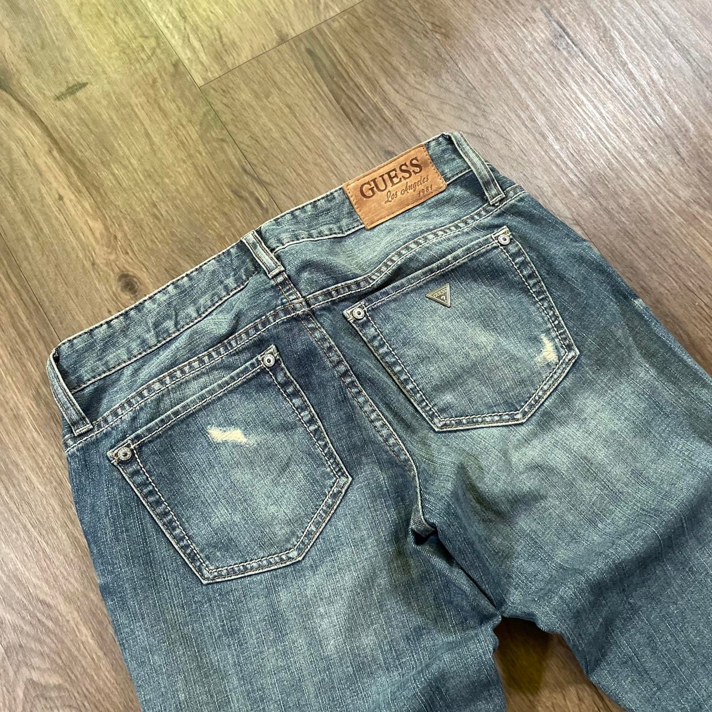 Guess Straight Leg Jeans