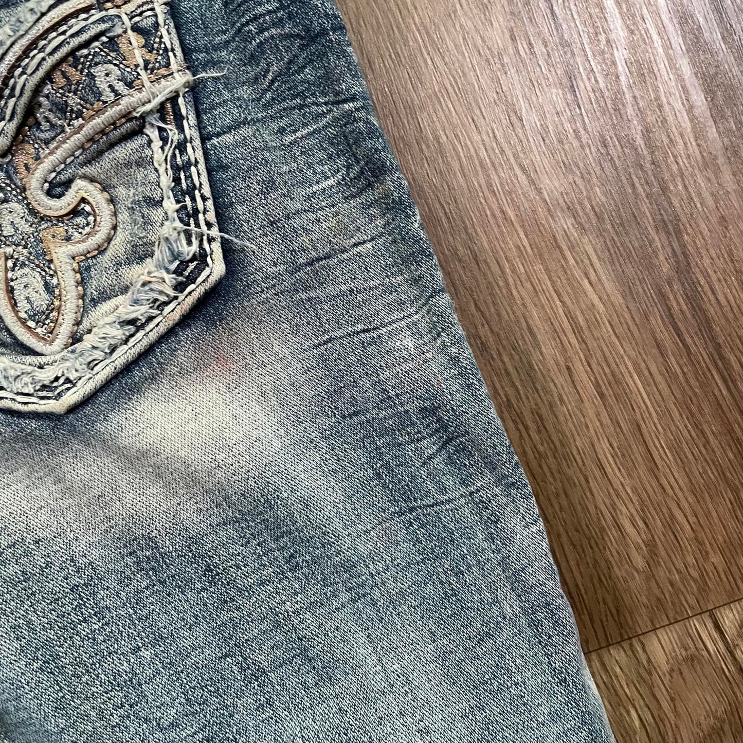 Rock Revival Mid Rise Ankle Skinny R Detail Jeans