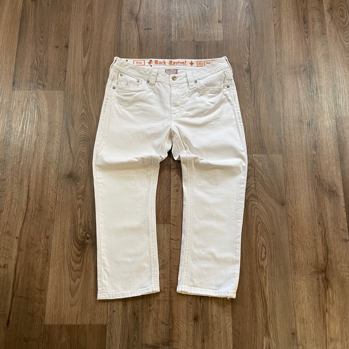 Rock Revival White Gem Crop Jean