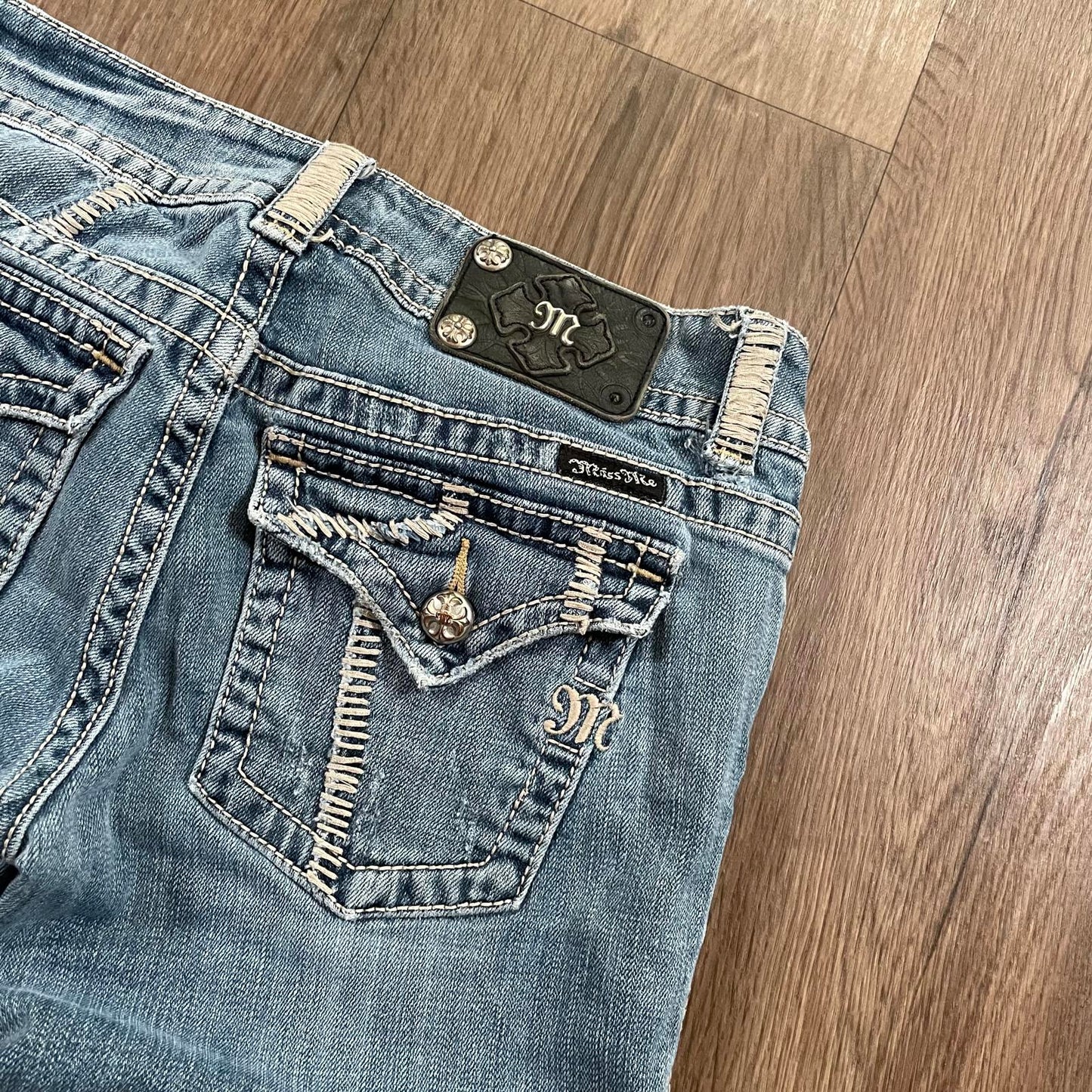 Miss Me Double Button Capris