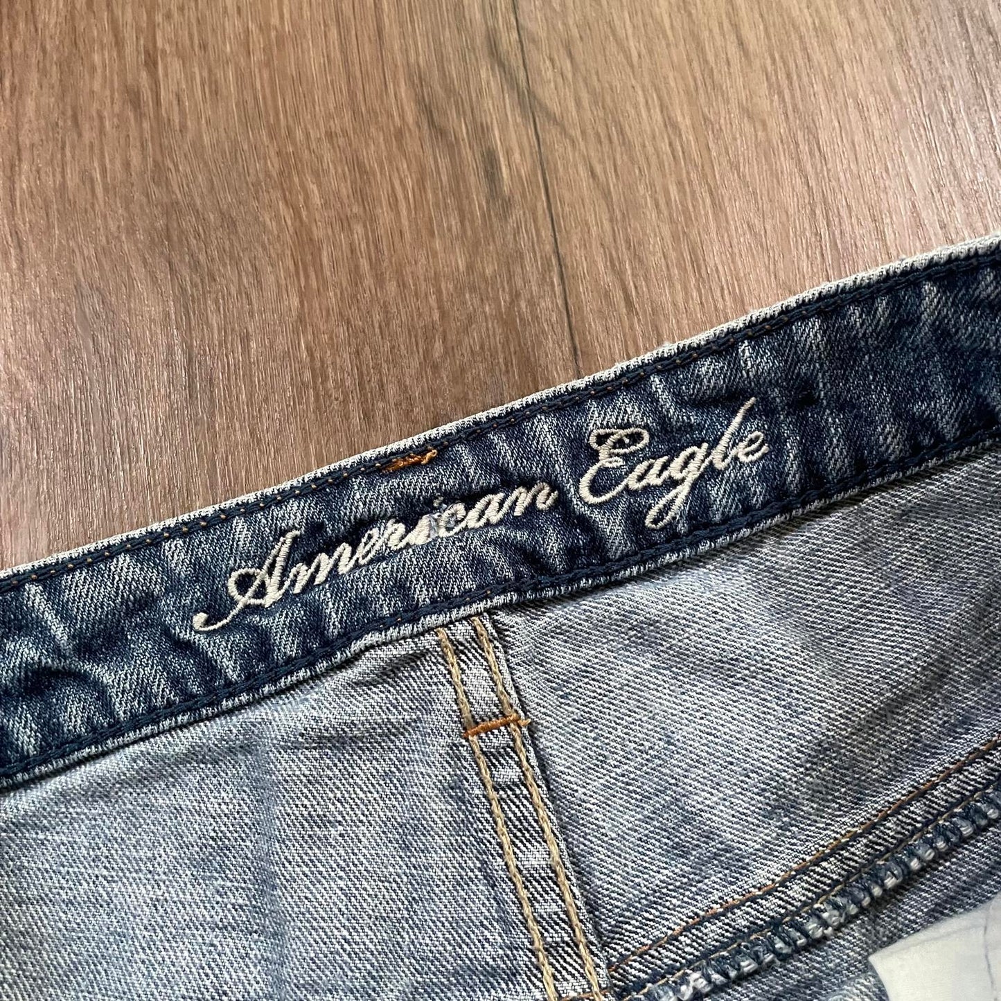 American Eagle Distressed Mini Shorts W28