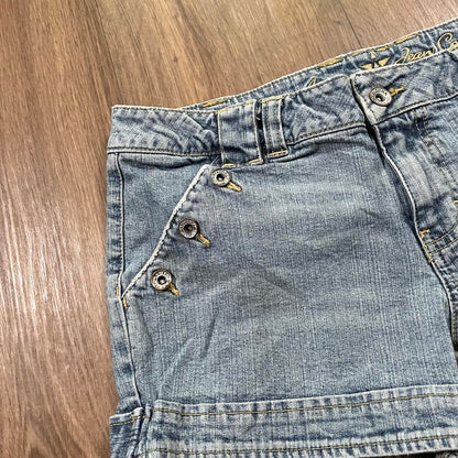 Arizona Jean Button Detail Mini Shorts W34