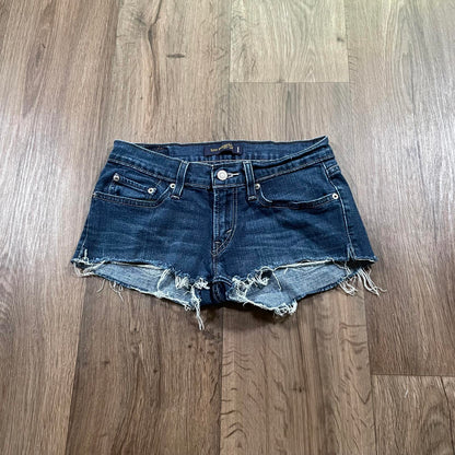 Levi’s 2 Super Low Mini Y2K Shorts W28