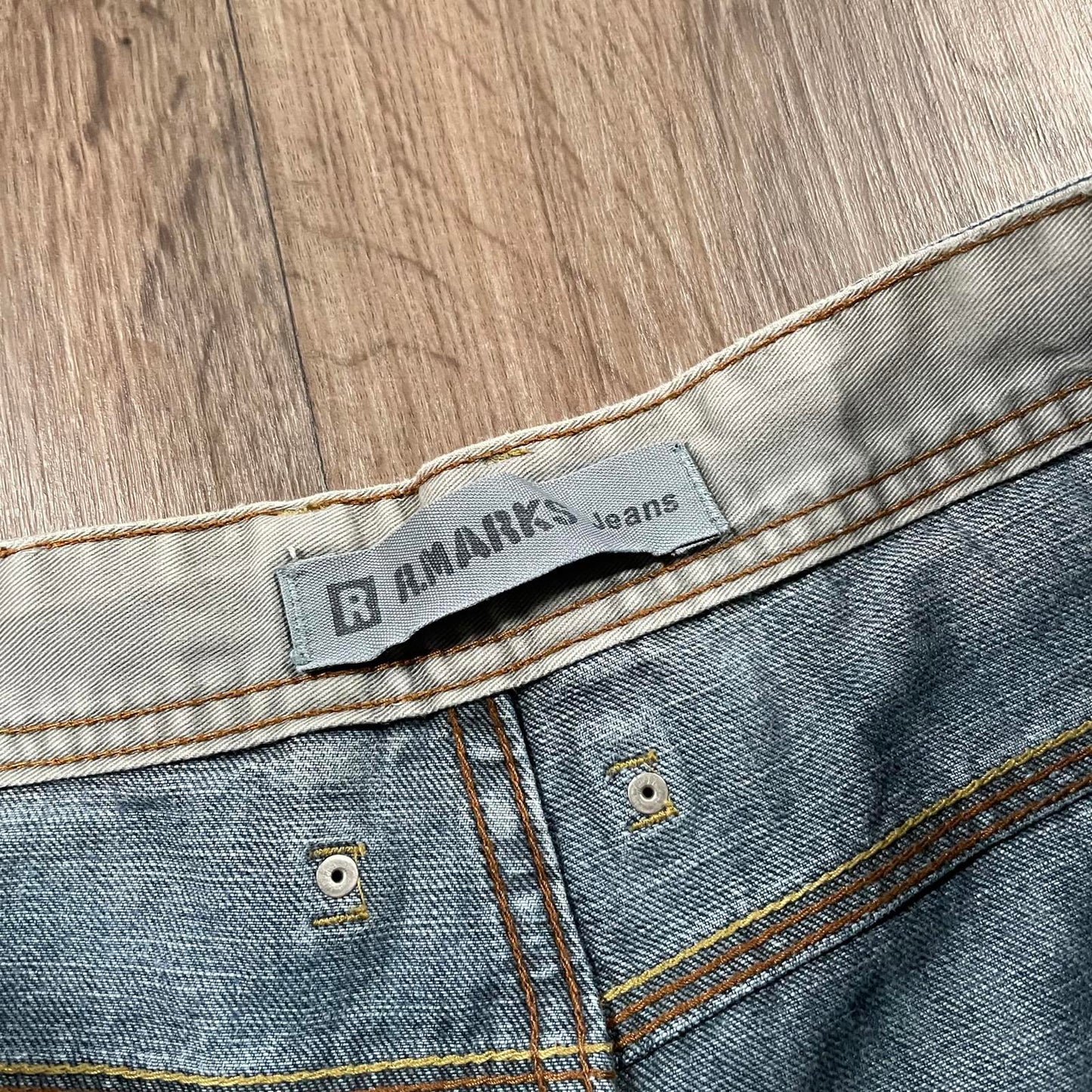 Vintage Embroidered Baggy Jeans Blue