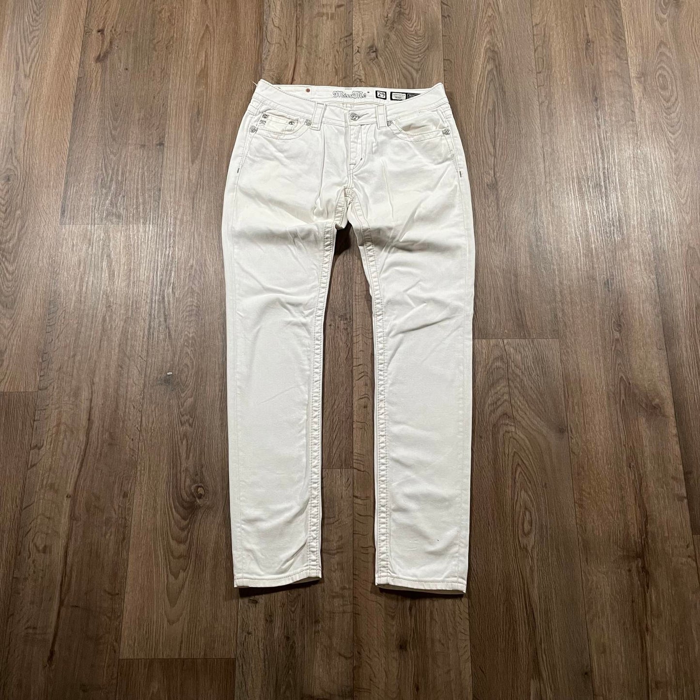 Miss Me Embroidered White Skinny Jeans
