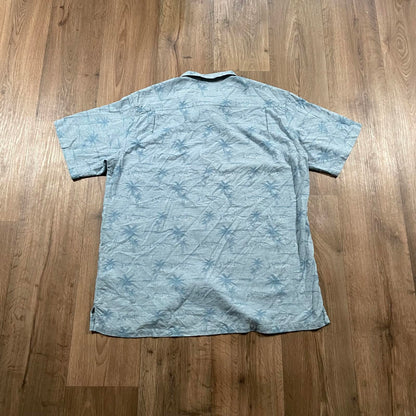 Vintage Columbia Blue Fish and Palm Tree Button Up Shirt