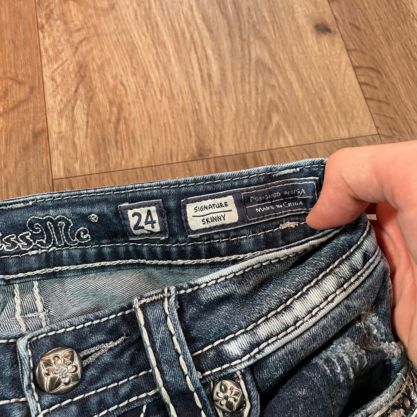 Miss Me Distressed Skinny Signature Jeans