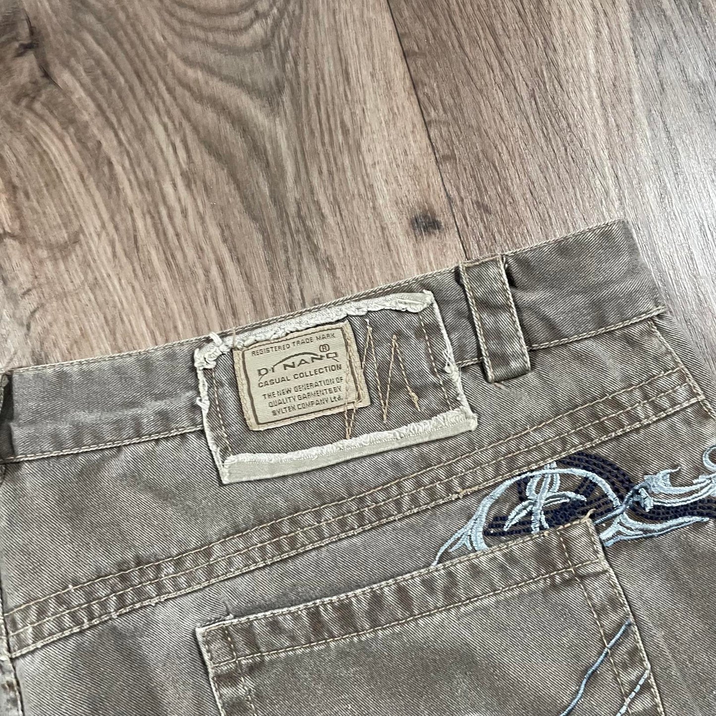 Dinano Brown Embroidered Baggy Jeans