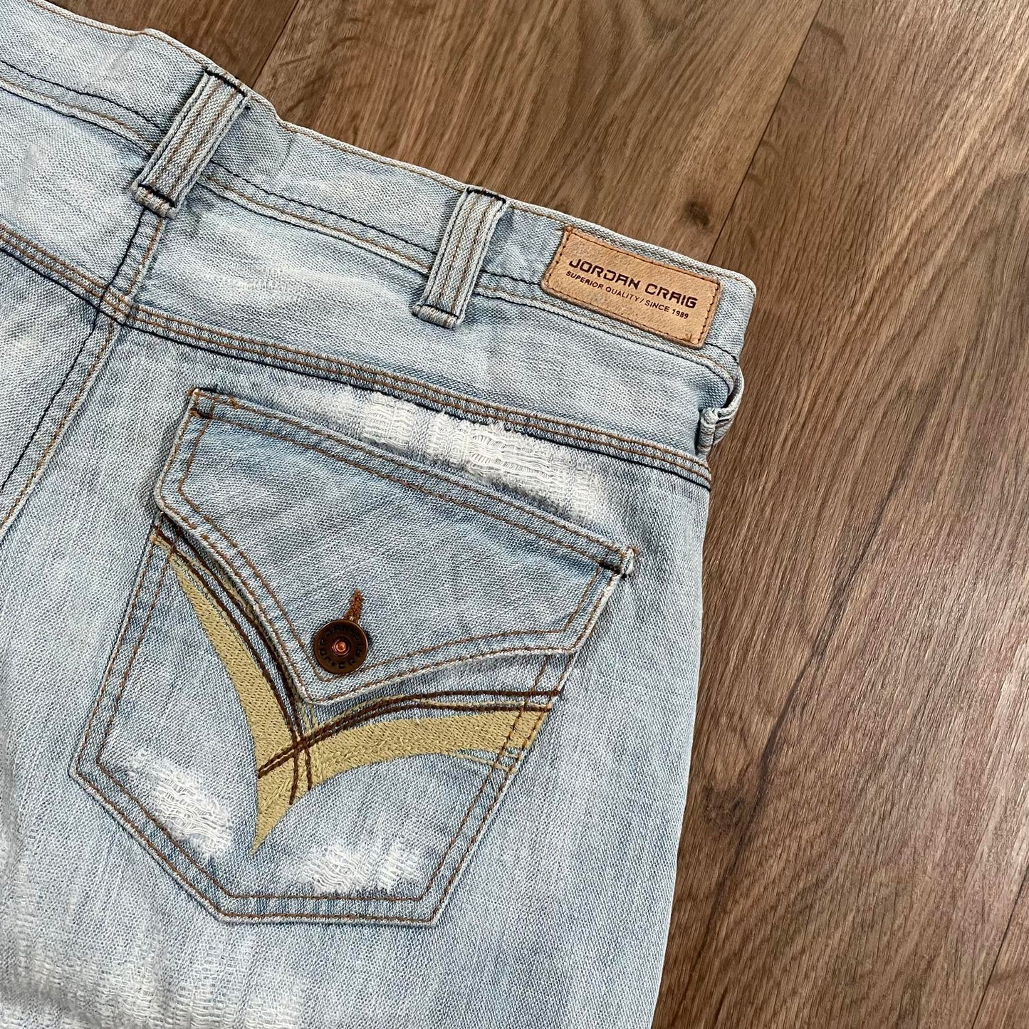 Jordan Carig Light Wash Embroidered Jeans