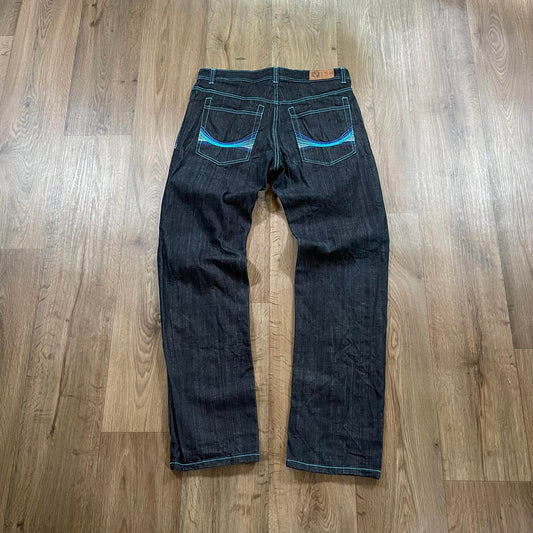 Risk Jean Blue Embroidered Black Jean