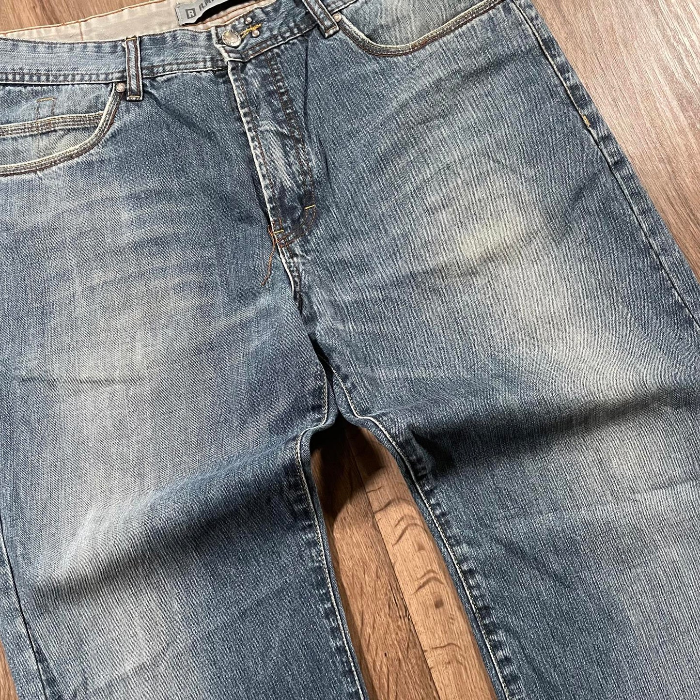Vintage Embroidered Baggy Jeans Blue